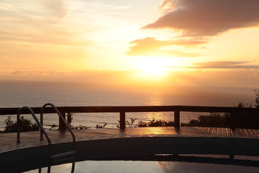 Bangalore Suites Garopaba Ngoại thất bức ảnh